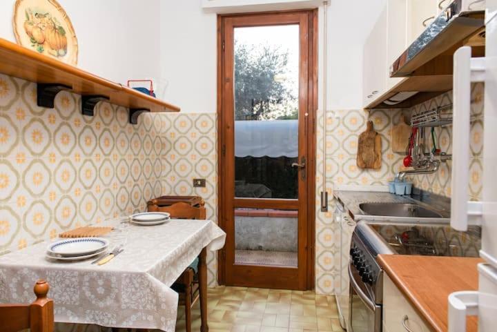 Apartment Holiday Versilia Camaiore Esterno foto